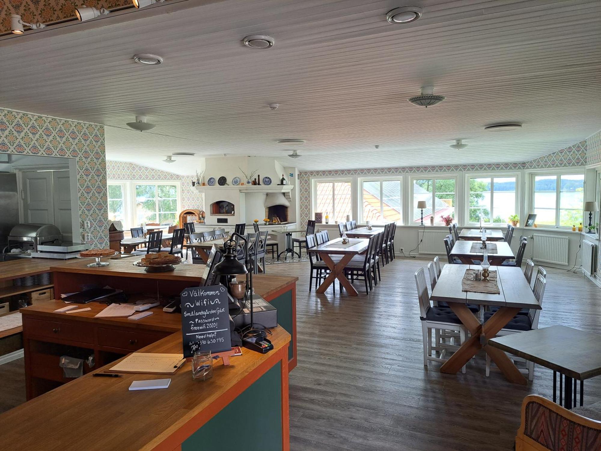 Smalandsgarden Hotel Gränna Екстериор снимка