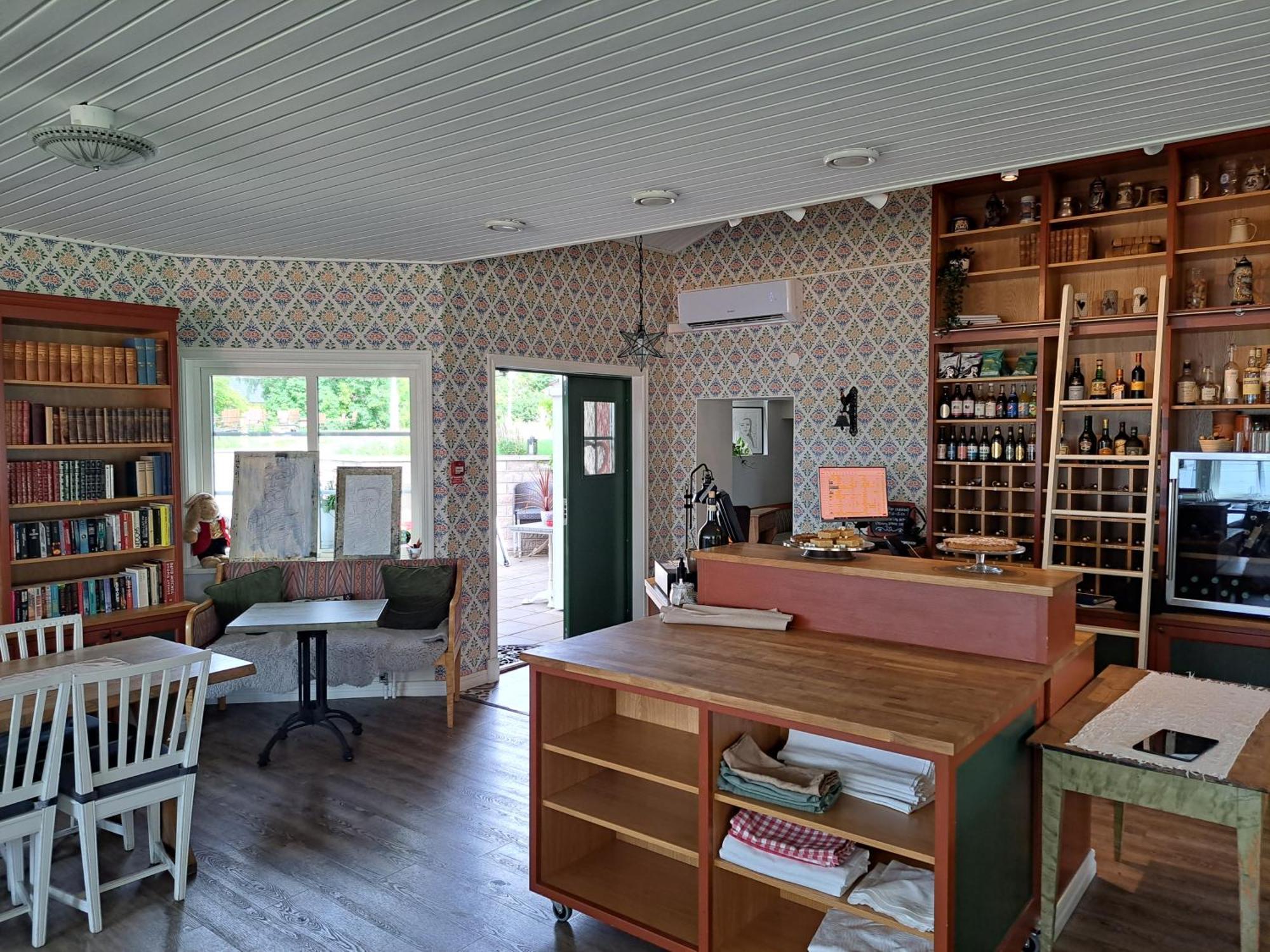 Smalandsgarden Hotel Gränna Екстериор снимка