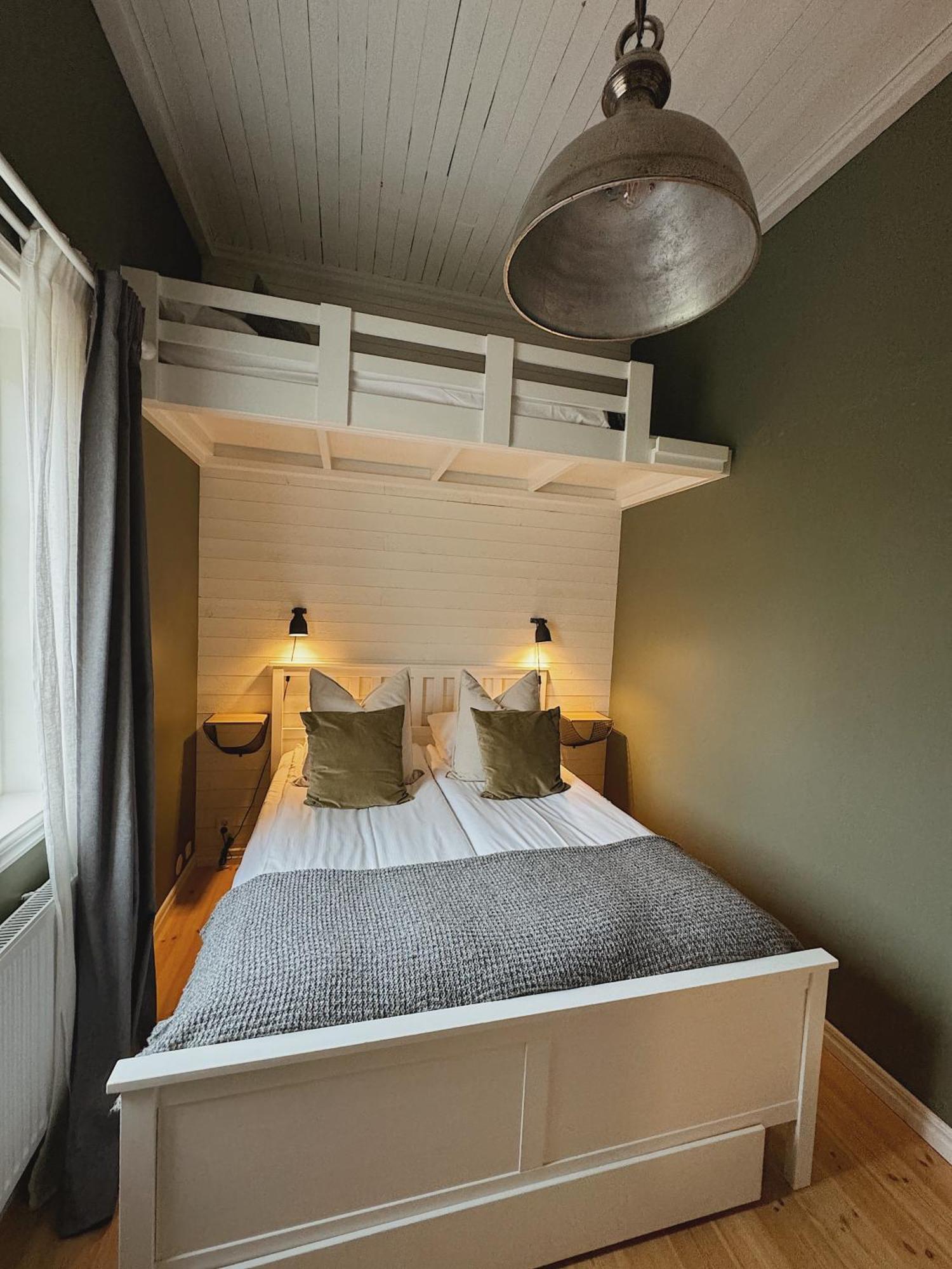 Smalandsgarden Hotel Gränna Екстериор снимка