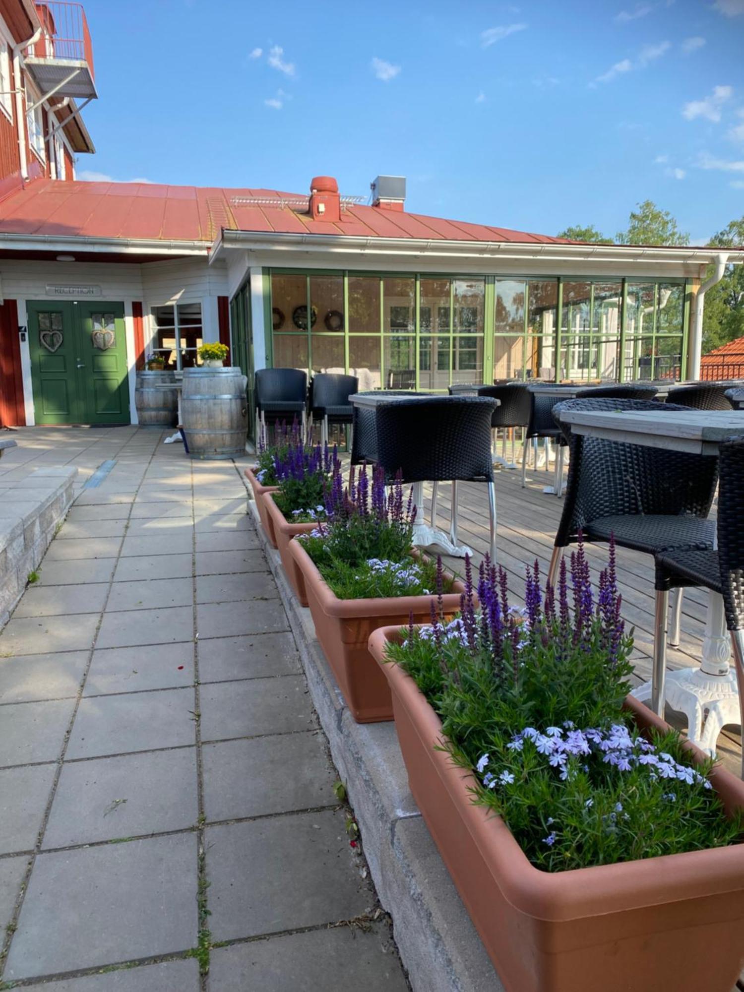 Smalandsgarden Hotel Gränna Екстериор снимка